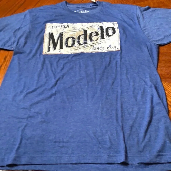 Modelo Beer Tee Shirt NWT - Picture 2 of 4